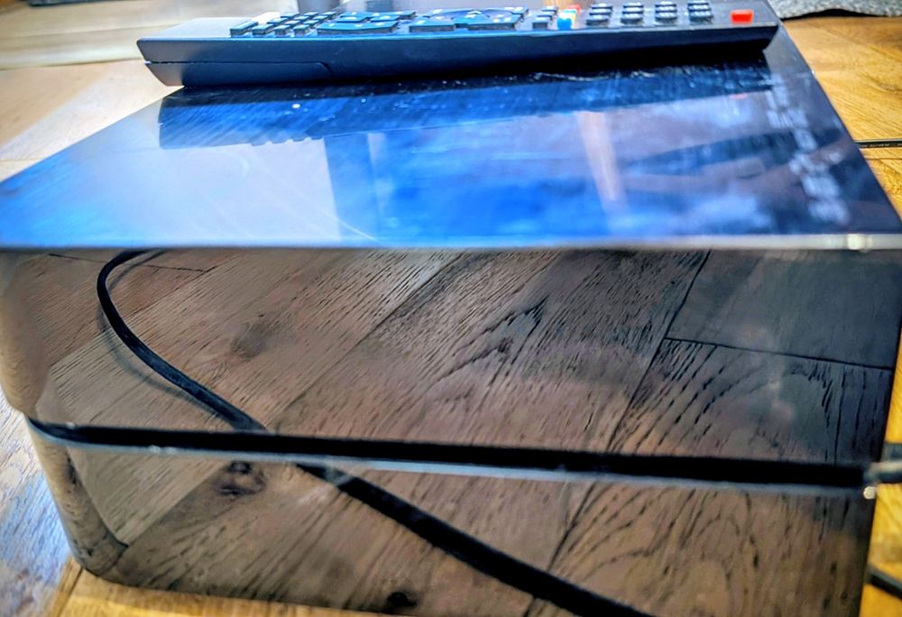Samsung HT-H5500 și HT-H5200 Blu Ray Home Theater