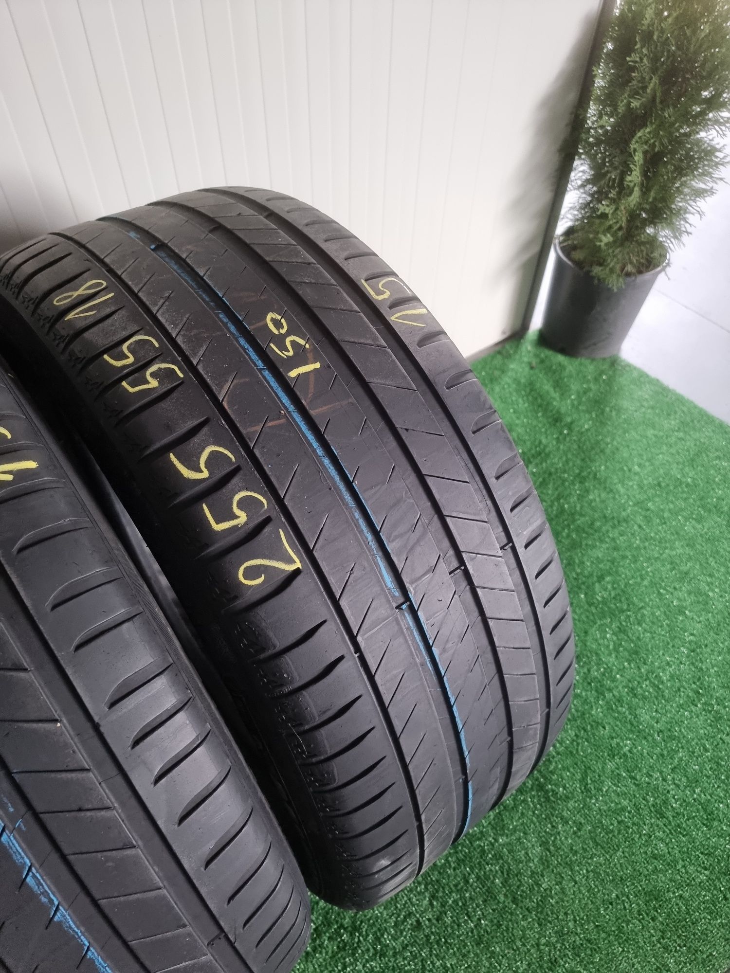 255.55.18 michelin