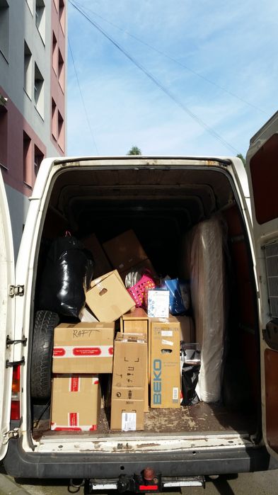 Transport marfa efectuam mutari mobila debarasam apartamente moloz