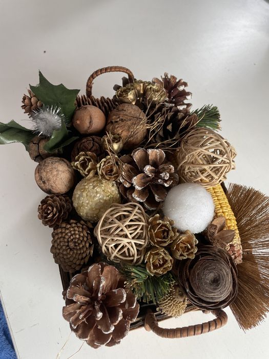 Коледна, зимна декорация, лампички, хартия