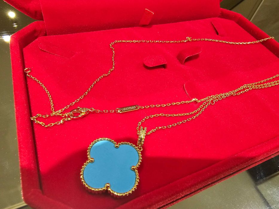 Van Cleef & Arpels VCA Turquoise Long Magic Alhambra Дамско Колие