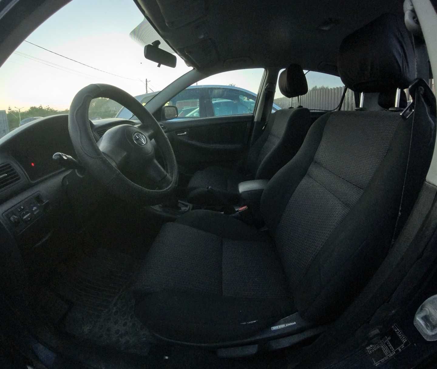 Toyota Corolla hatch 2006 cu ITP expirat