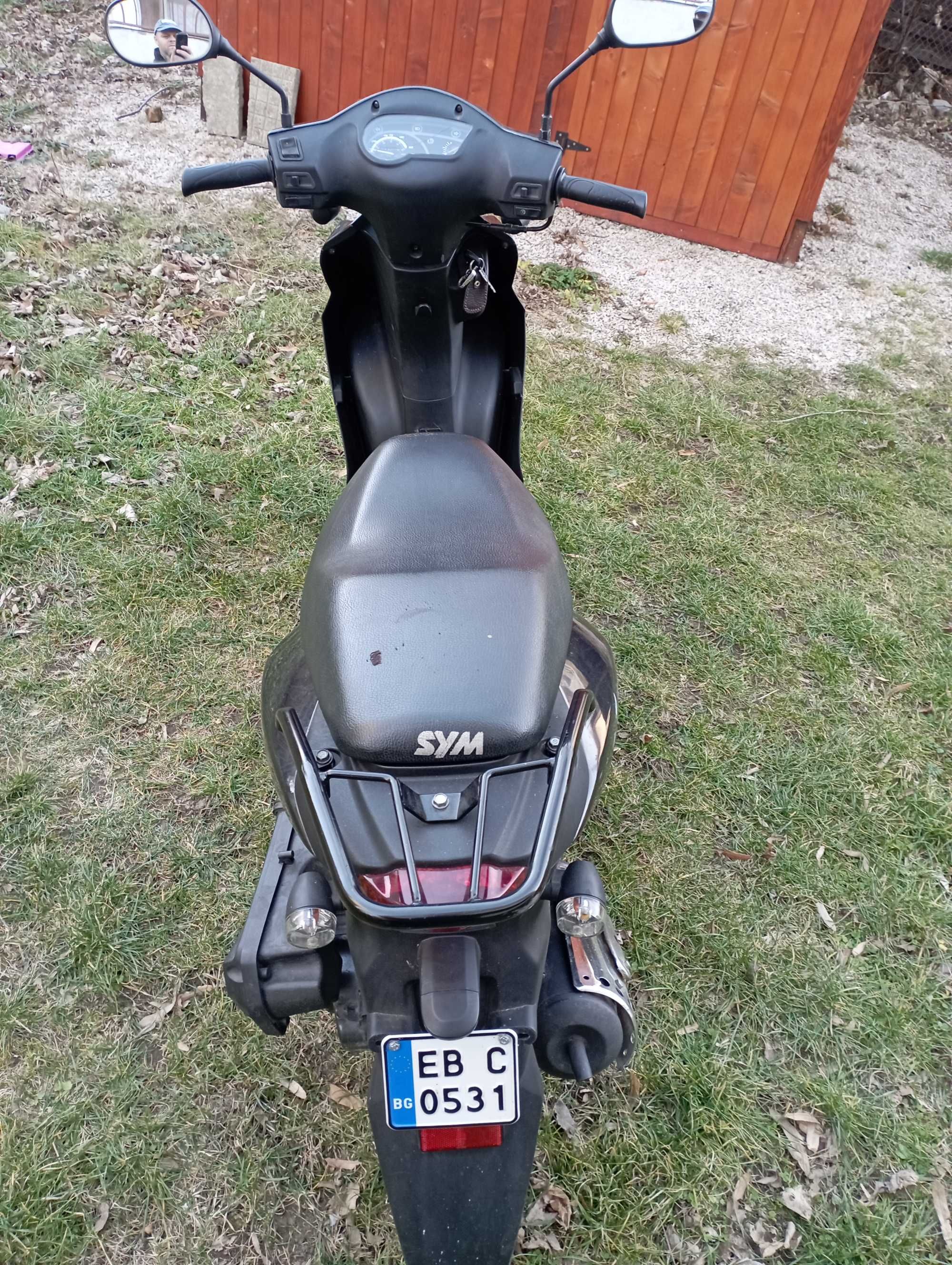 Скутер Sym  50cc четиритактов двуместен