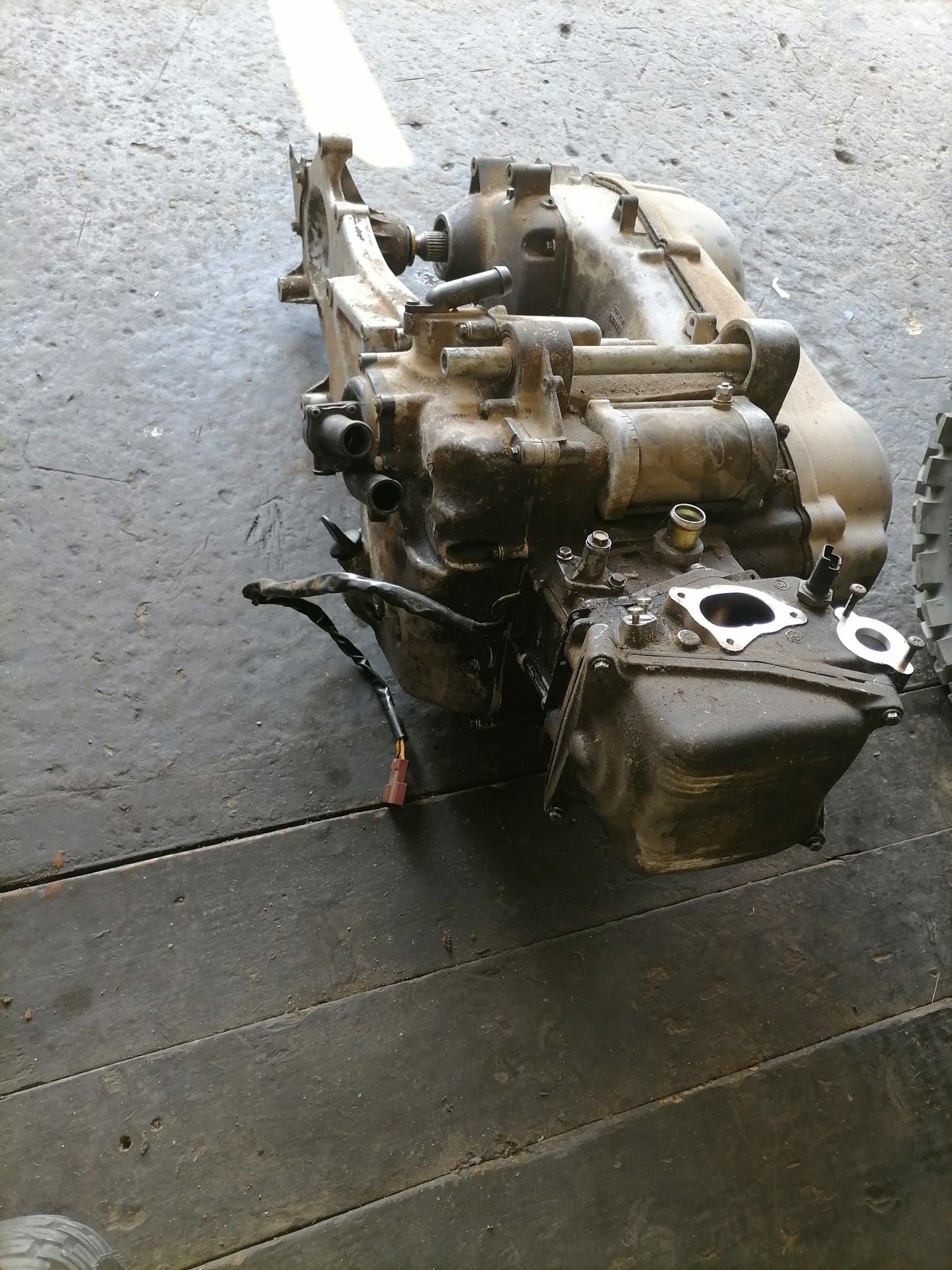 Motor aprilia atlantic 500cc