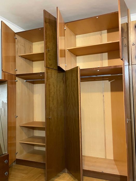 Гардероб - голям