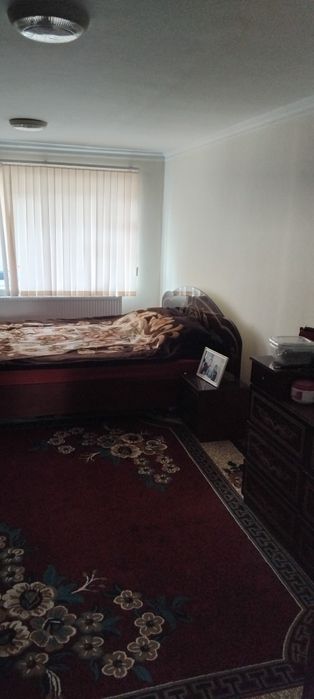 Продаю 4ком.3этаж.Таможня Фархадская