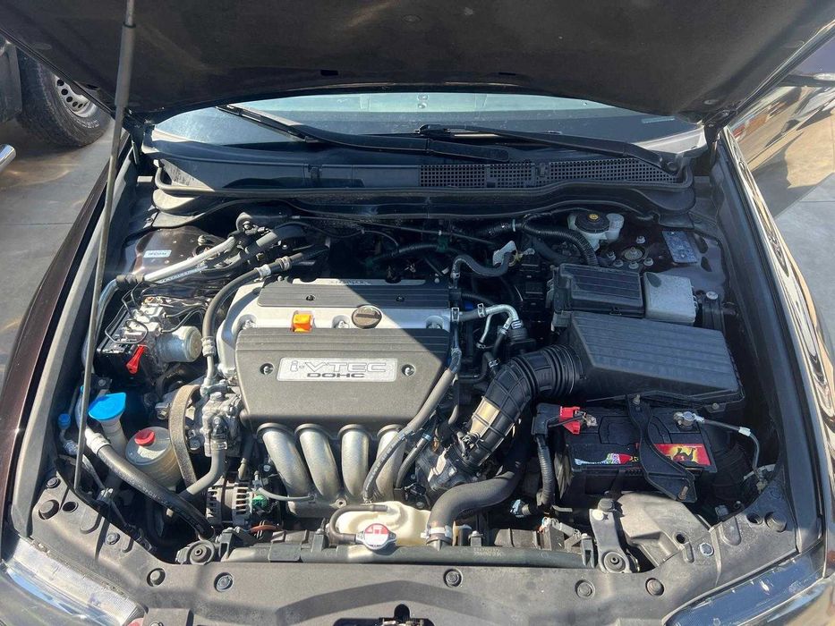 honda accord usor avariata dreapta spate 2.0 benzina 2008