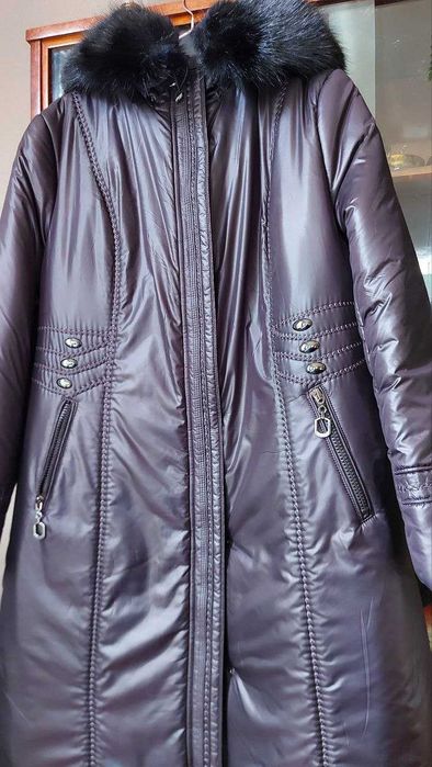 Новое теплое женское пальто. 50 размера.