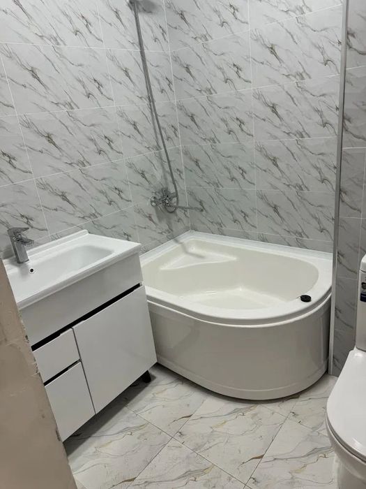 Квартира 2/2/8
Новостройка 
ЖК Азиа Хаус,  ИЗЗАТ Яшнабад