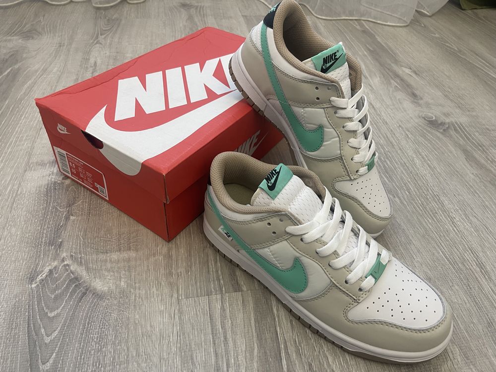 Кроссовки Nike Dunk Low