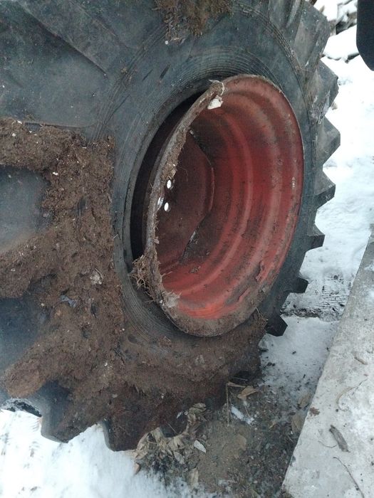Болон диск с трактора. Т.погрузчик балон диск