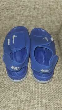 Vand Sandale Nike