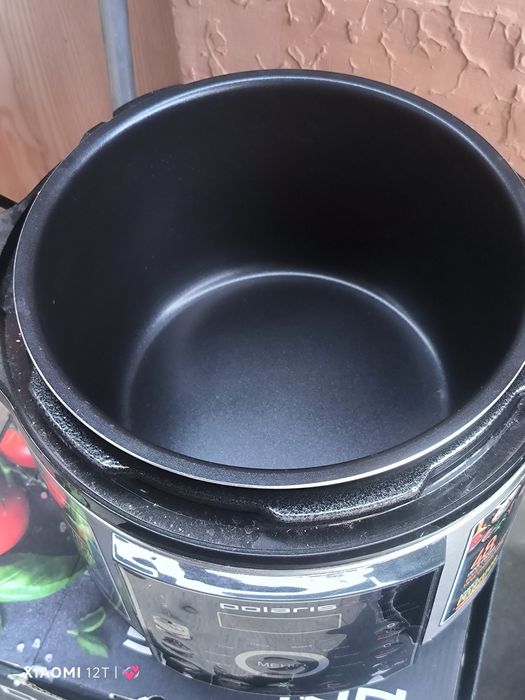 Продается мультиварка с давлением