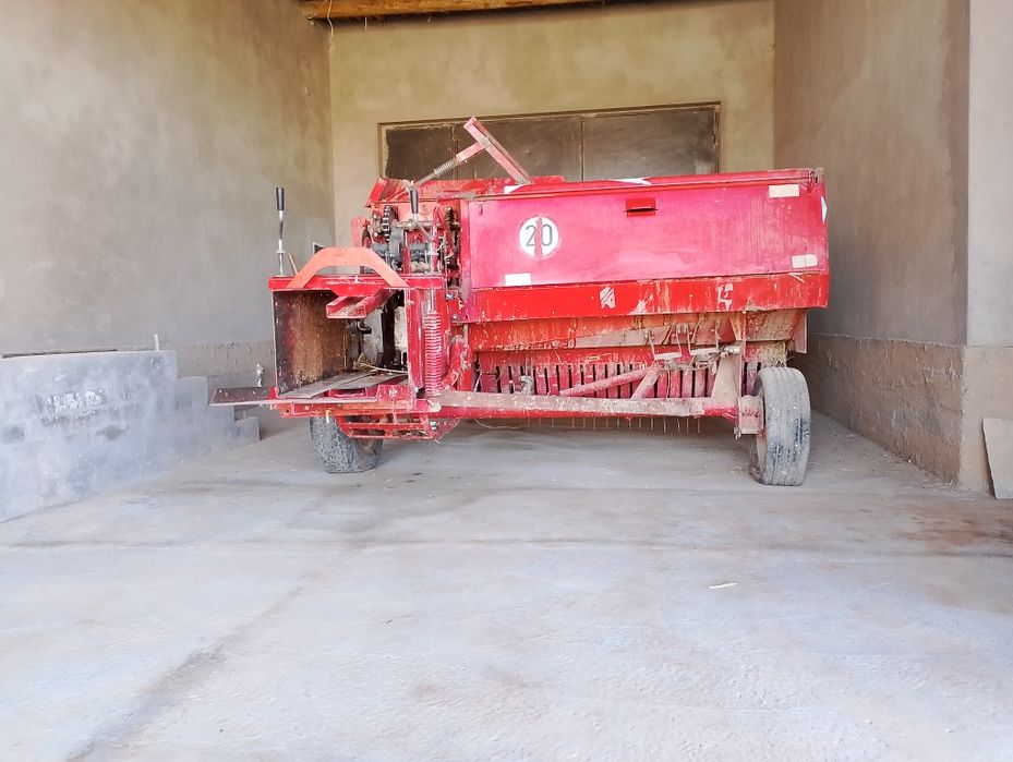 Пресс-подборшик Z-511