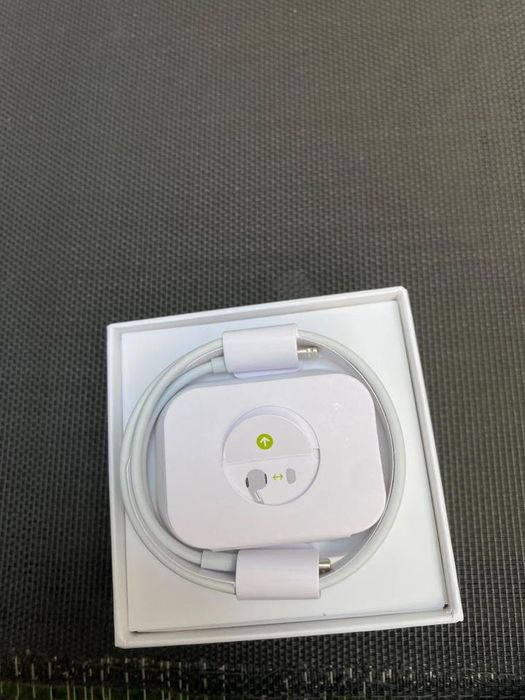 Vand Aripods 2 pro generatia 2