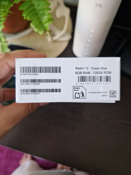 Нов смартфон Redmi 13