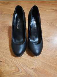 Pantofi de dama negri