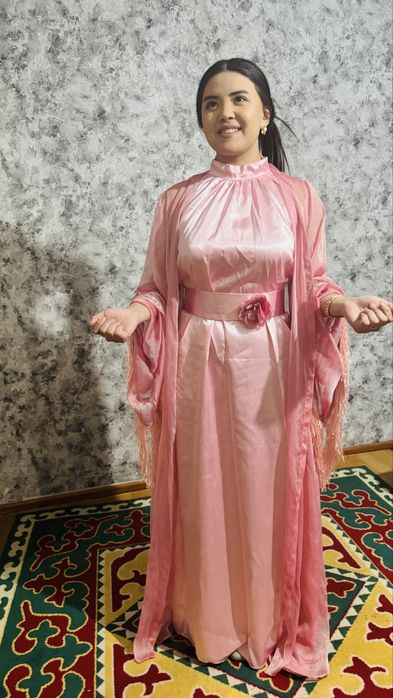 Вечерный поатье на прокат