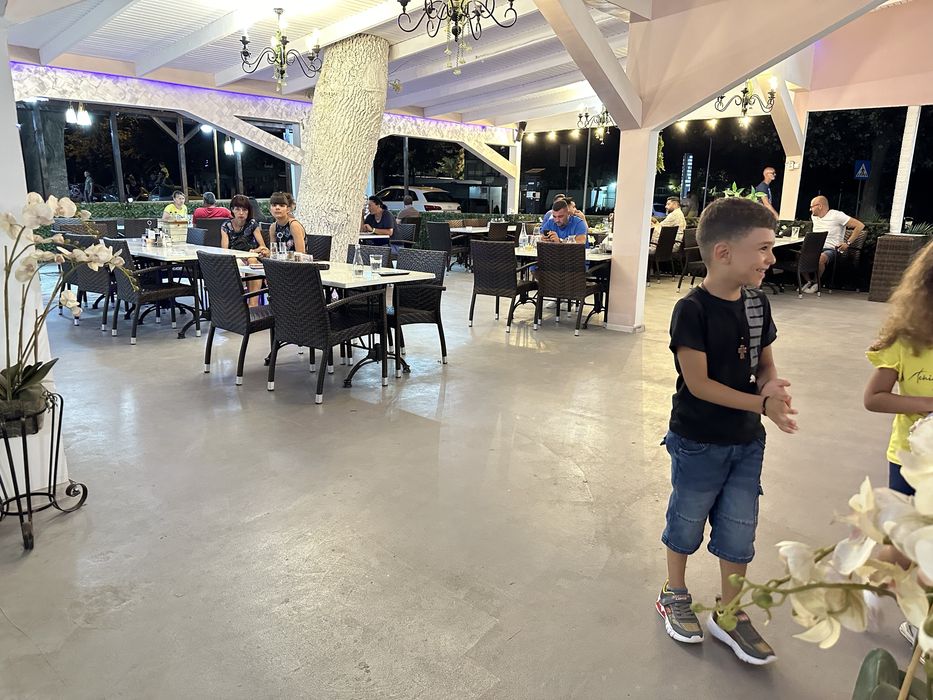 Inchiriez Restaurant ,afacere la cheie in statiunea Olimp