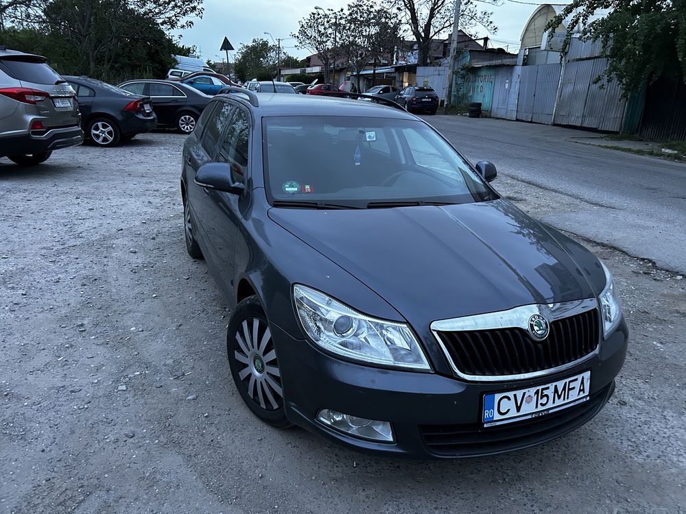 Skoda octavia.  .