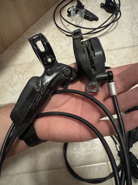 Спирачки Sram Code R 4 бутални