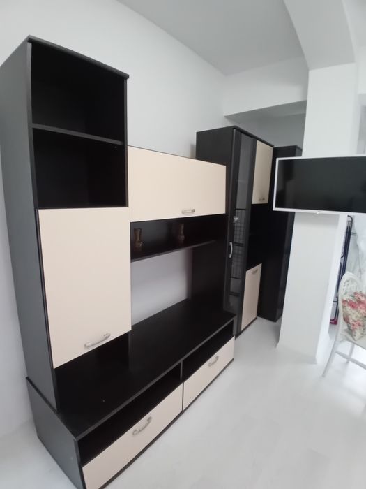 Mobila living mahon