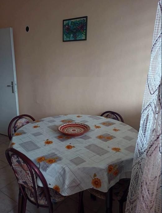 Дава се под наем Тристаен апартамент в София, Младост 4 - 105 кв.м за 675 € - Снимка #6