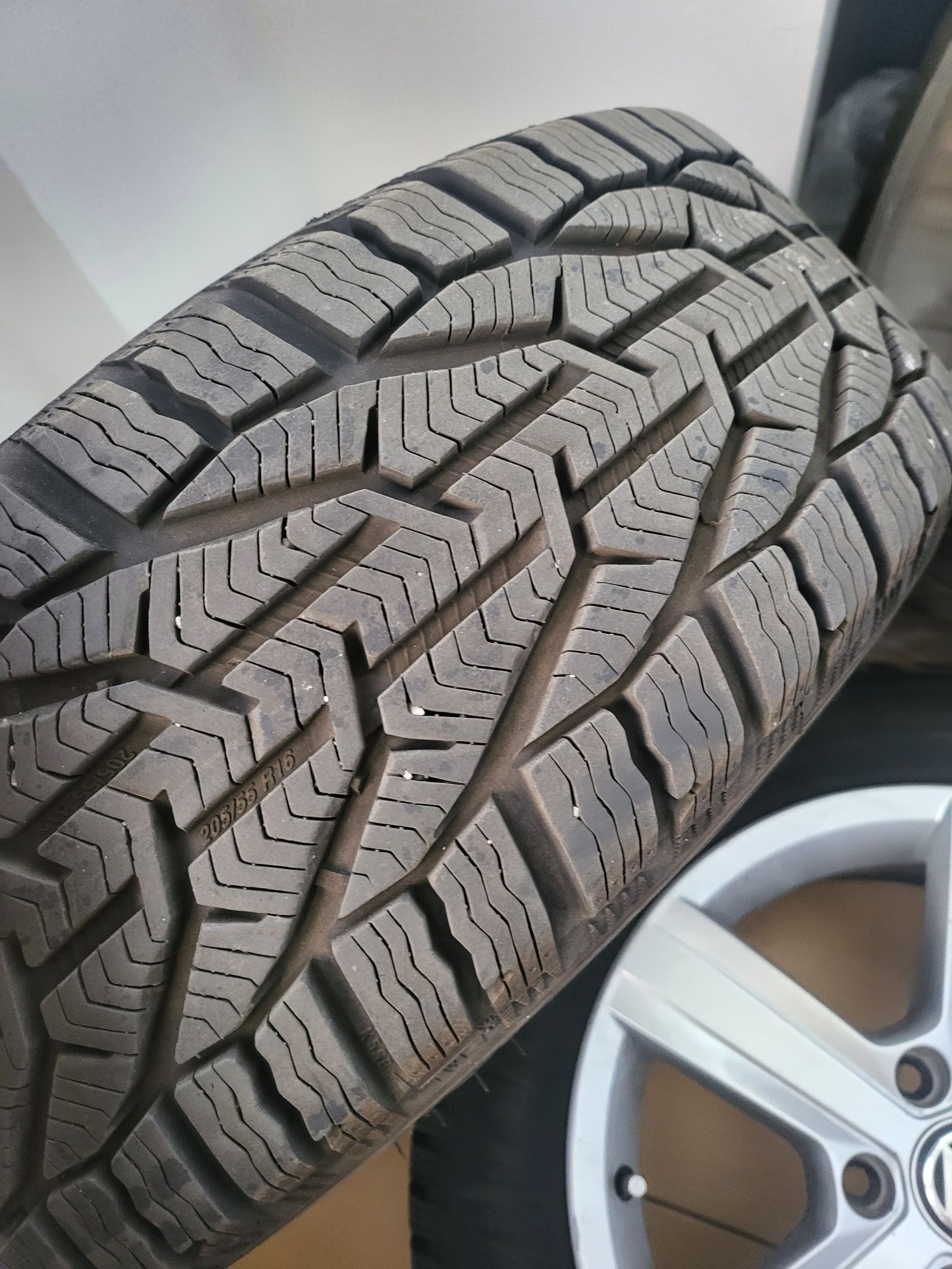 Vând jante VW 5x112 R16 205/55/R16