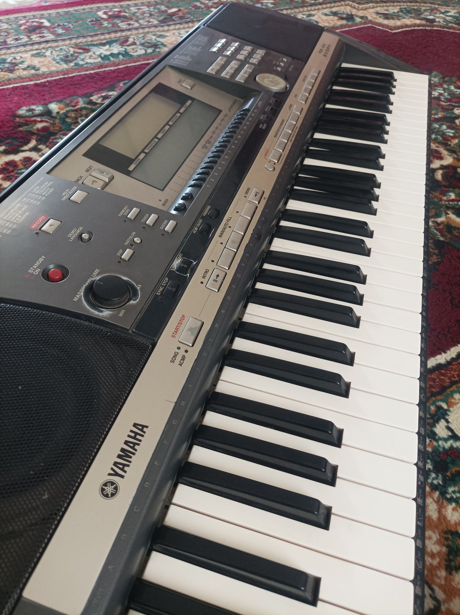 Yamaha PSR 640 sotiladi
