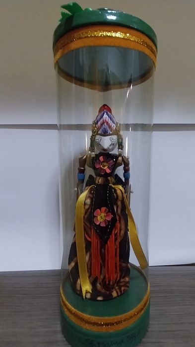 Păpușă din lemn Cupumanik Rama de epocă