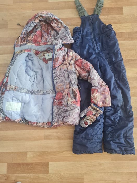 Костюм зимний для девочки 5-6 лет.  Качество супер.