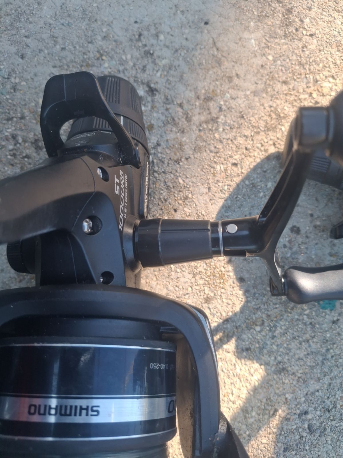 Shimano baitrunner 10000 три броя