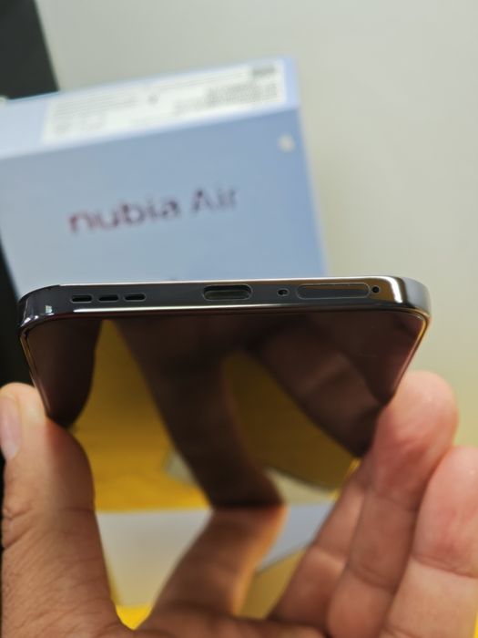 Nubia Air Sigilat 20 GB RAM 256 stocare