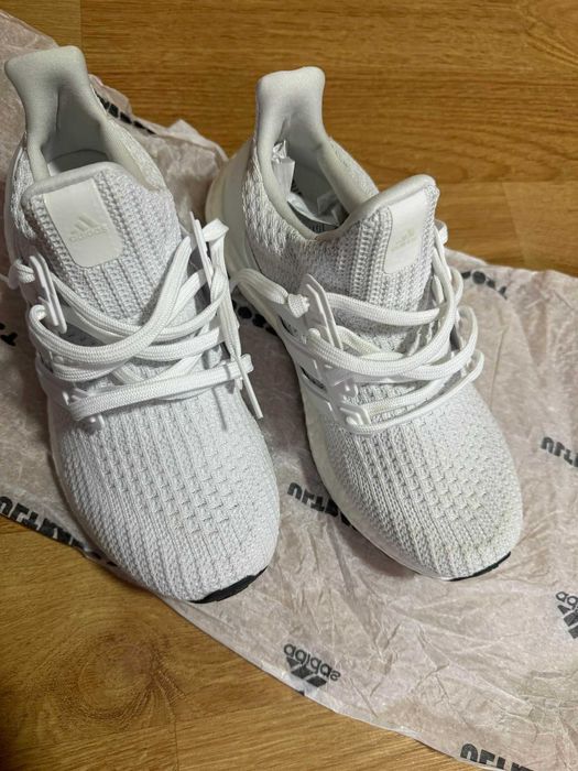 Adidas Ultraboost White