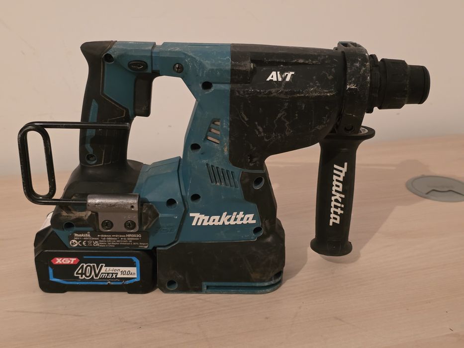 Makita HR300G rotopercutor sds-plus cu acumulator de 40V