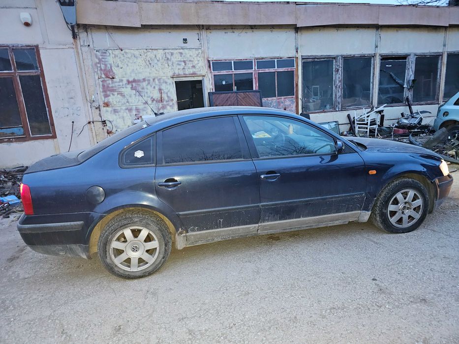 Volkswagen Passat B5 1.6 на части
