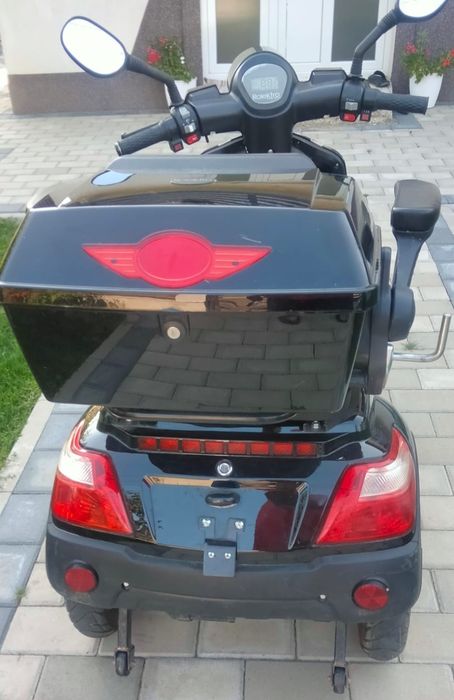 Scuter electric 3 roți