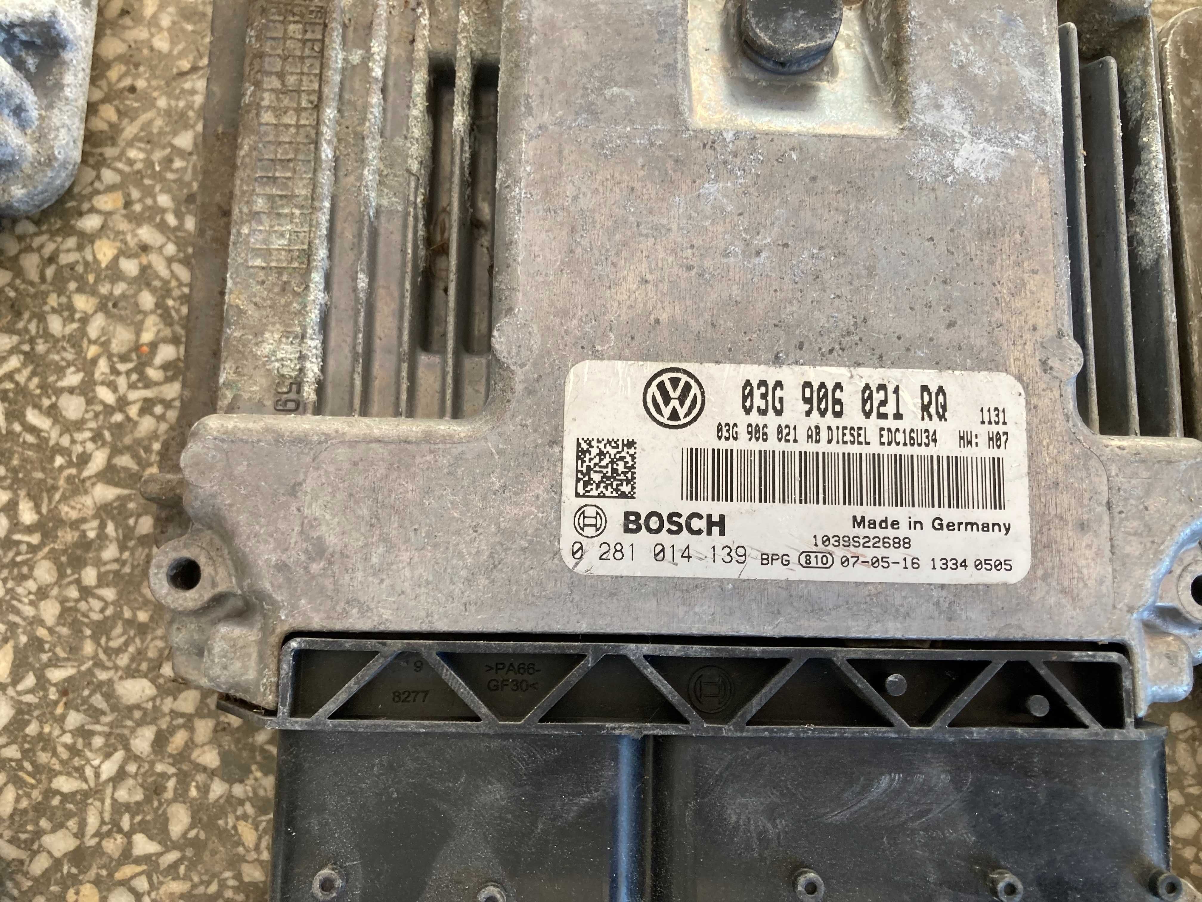Компютър еку ecu електронен блок двигател Пасат 1.9тди 105кс BLS