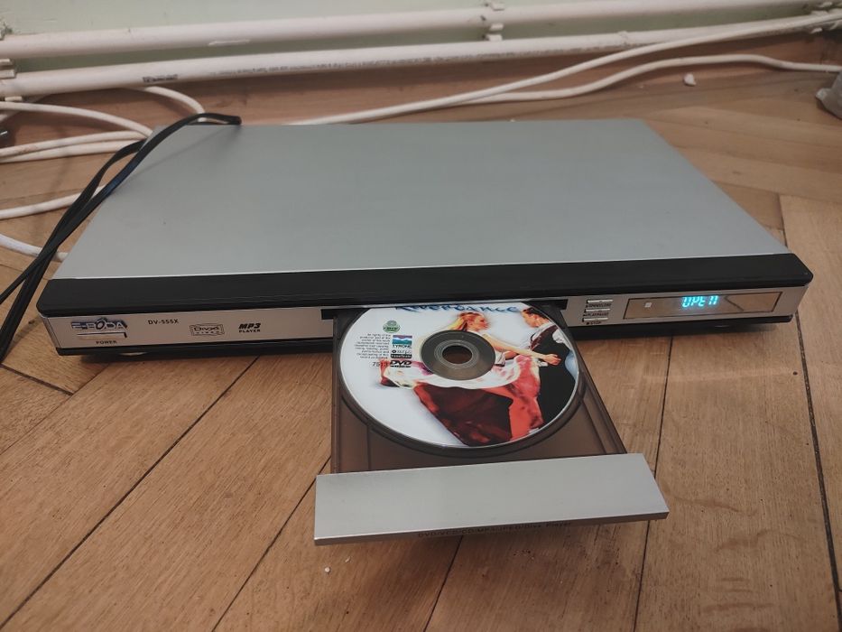 Dvd E-BODA DV-555X