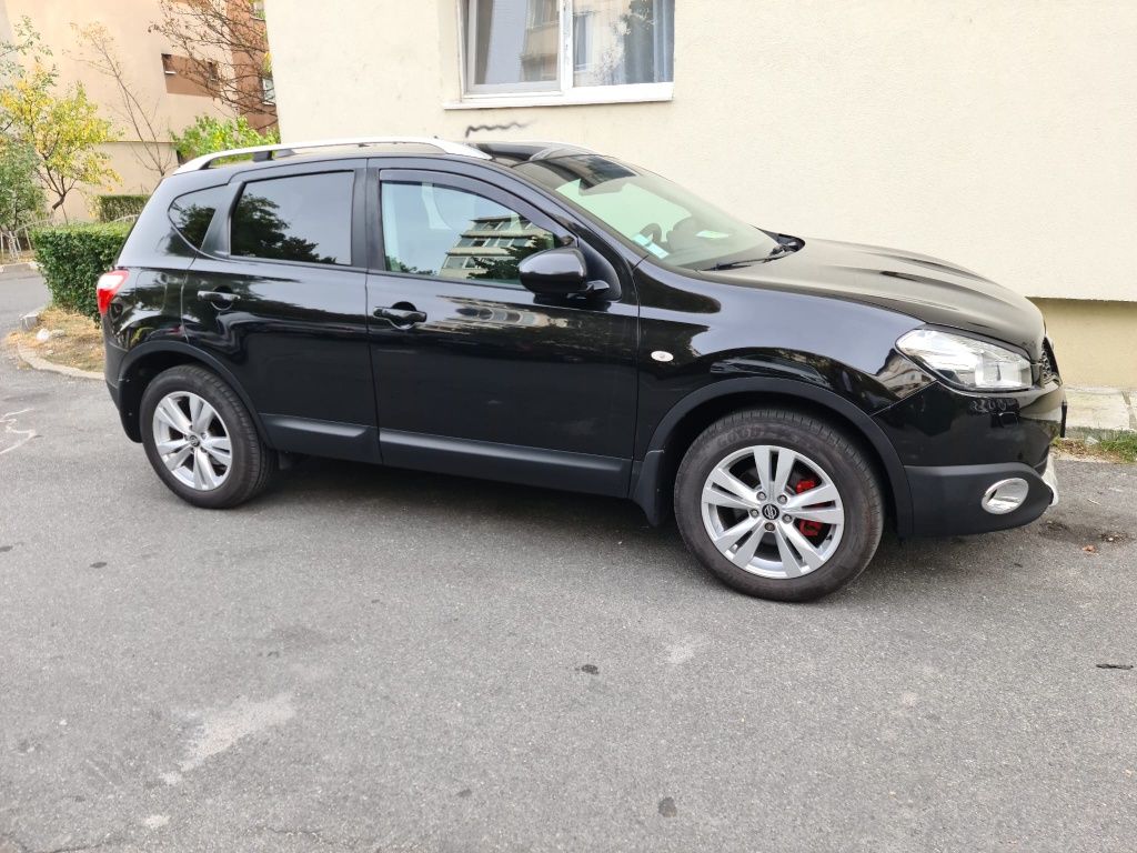 Nissan Qashqai j10