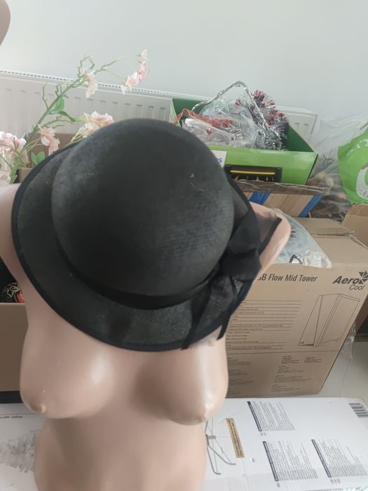 Bascute  elegante  dama la preț mic