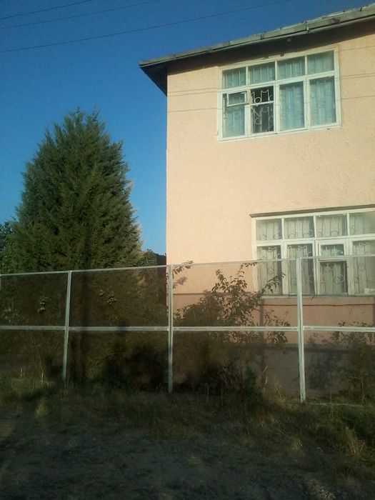 Дом 250 кв.м. 4 комнаты 2 этажа. 10 соток участок Ипотека или кредит