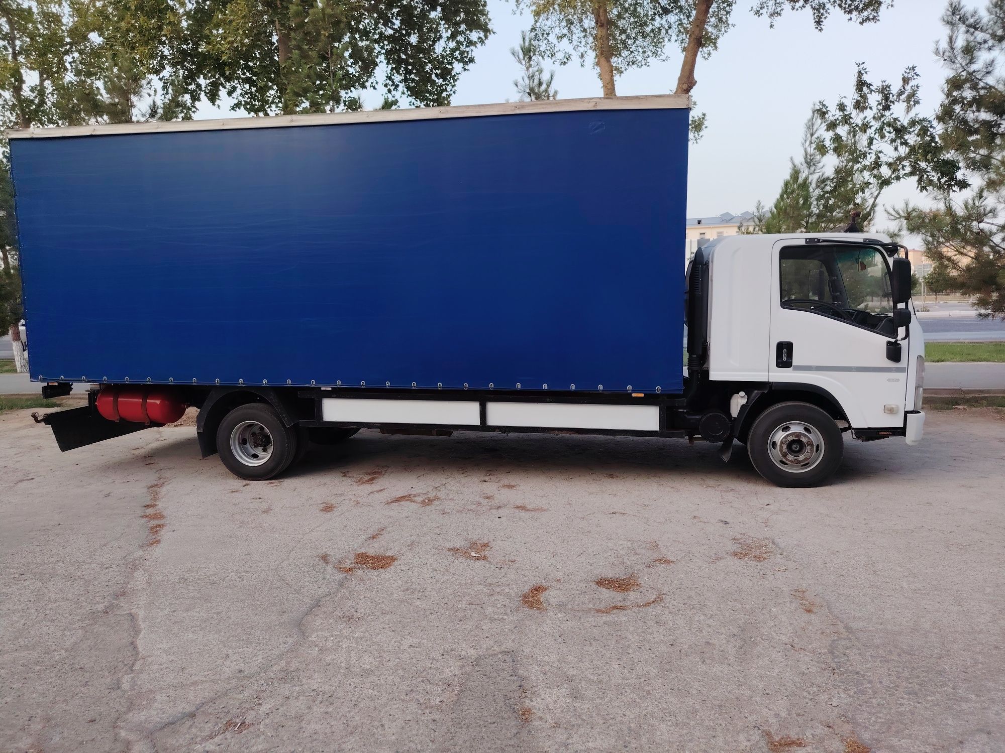 Isuzu tozasidan radnoy senji zavod balonlari yangi yil 2018yil tozzasi