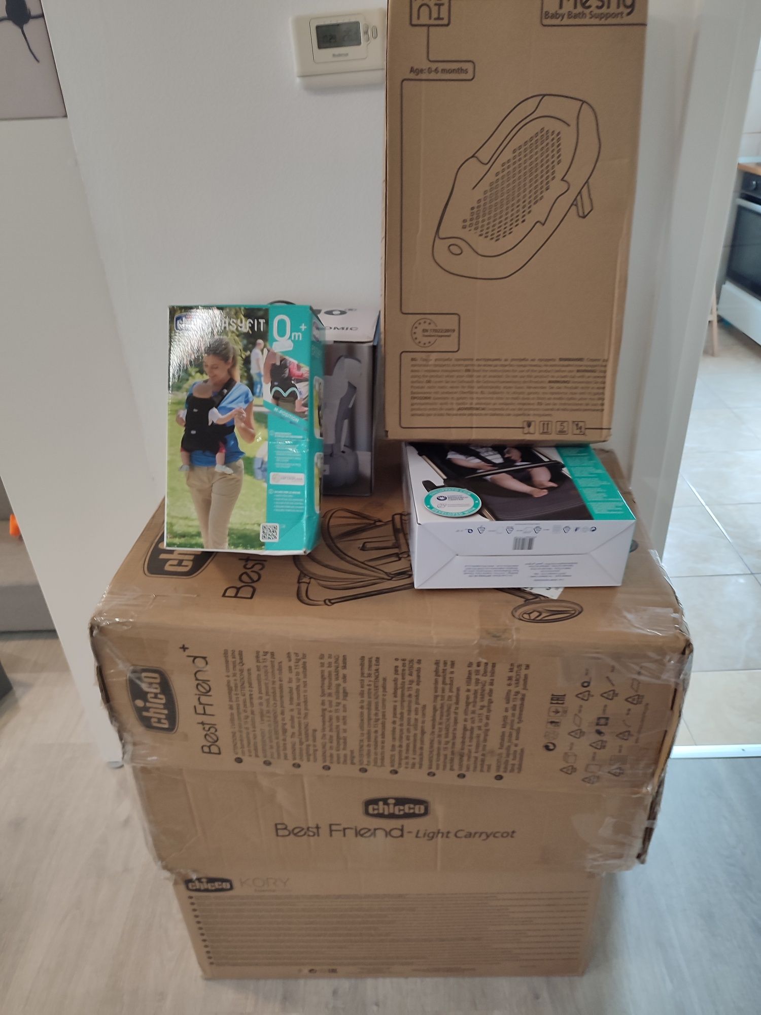 Vand caruț copii 3in1 chicco si accesorii