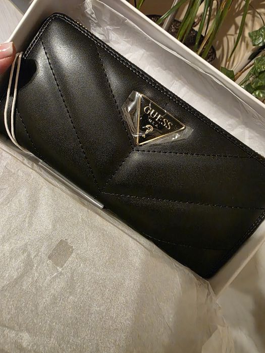 Портфейл GUESS XL