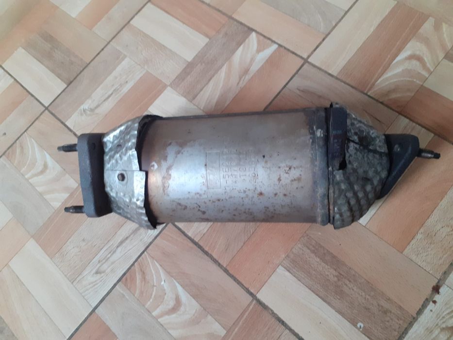 Vând Catalizator de Ford Mondeo