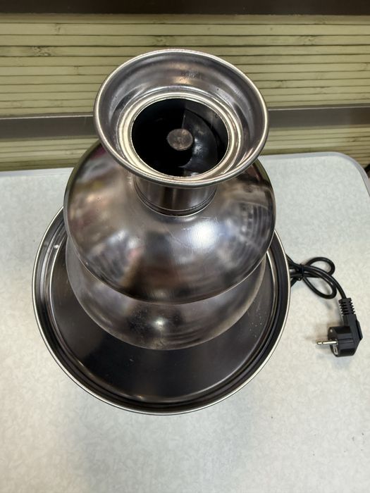 Шоколадов фонтан Clatronic SKB 3248