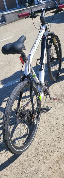 Bicicleta ,cadru de carbon