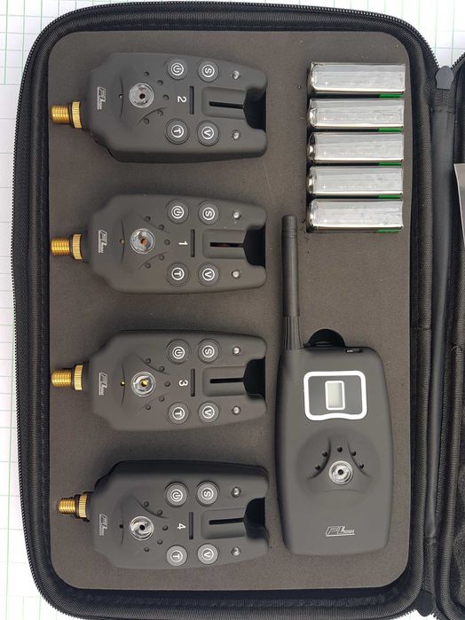 Set 4 Avertizori cu Statie FL si penar de transport model JY-19