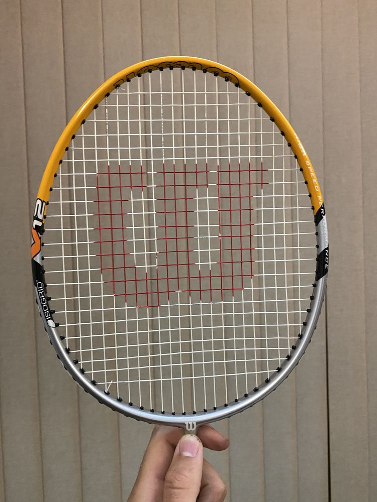 Wilson recon бадминтон ракети